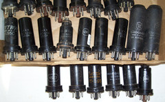 Lot (50+) tubes,USED,radio,amp,glass bottle,metal can,octal,antique,12A8,0Z4,+++