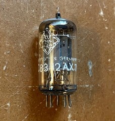 Vintage Telefunken 12AX7/ECC83 Vacuum Tube – Smooth Plate