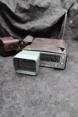 Emerson VR22 Portable CRT TV FM AM Radio 1985 Japan Leather Case Battery Pack