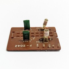 Sansui AU-7500 Integrated Amplifier Parts Loudness Board F-2042 Switch Remove