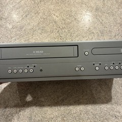 Magnavox MWD2205 VCR DVD Combo Player with Remote Tested and Working