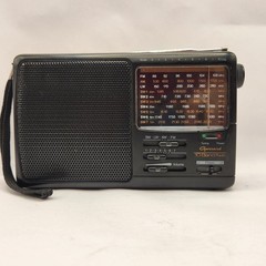 Garrard 10 Band Radio Portable Battery Operated Model No 217 Music News Local