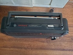 GE General Electric Superadio Long Range AM/FM Radio 7-2887A
