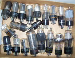 Lot (50+) tubes,USED,radio,amp,glass bottle,metal can,octal,antique,12A8,0Z4,+++