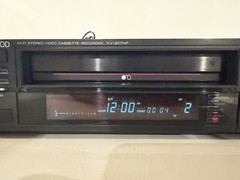 Kenwood KV-917HF Hi-Fi Stereo VCR Vintage VHS, Powers! Remote & Manual! *Repair*
