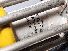 913-3017-00 HI-Q HPD 65/130 N75 Feed -Thru Capacitor 2000pf 5kv 5% 2pcs + Stand