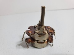 Vintage RCA Replacement Part Resistor Control 116610. B3/E15