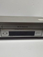 Sony SLV-N750 Hi-Fi Stereo VHS Video Cassette Recorder, No Remote, WORKING