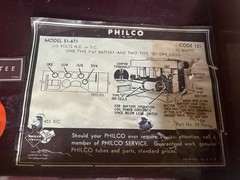 Vintage tube radio Philco Powers On