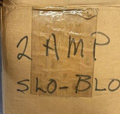 Lot of 50 Littlefuse Slo-Blo 2 Amp 250VA 313 3AG Glass Body Fuses NOS! Audio