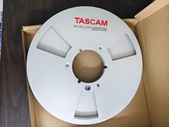 1 Silvery TASCAM 10.5” 1/4 Light Metal Aluminum Reel to Reel Tape Reel RE-1400