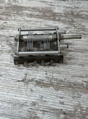 CARDWELL VARIABLE Condenser MR-70-BD With Template