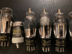 Lot of 8 6f6g Coke bottle 1940’s Radio Vacuum tubes Zenith USA WW2 Era Glass