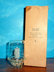 RCA USN CRC 826 VHF Transmitting Triode Tube NOS/NIB