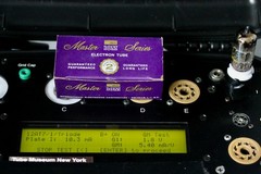 ECC81 12AT7 SINGLE TUBE 1960’s MULLARD U.K. MADE RARE 10M MASTER SERIES NOS NIB