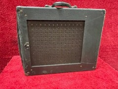 MAGNAVOX/AMPRO Vintage Speaker Model 18030 AA-1