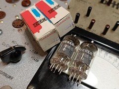 MATCHED 100% Pair TESLA EF806s = EF86 = 6267 NOS NIB
