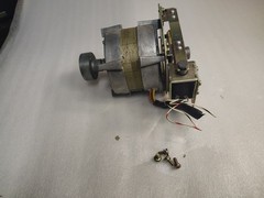 Teac A-3340S reel to reel machine, motor, left side and brake, EM 1473