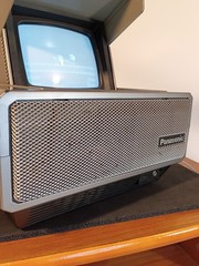 🔥Vintage 1981 Panasonic CRT Monitor 4 Inch TV Television Radio Combo Retro Game