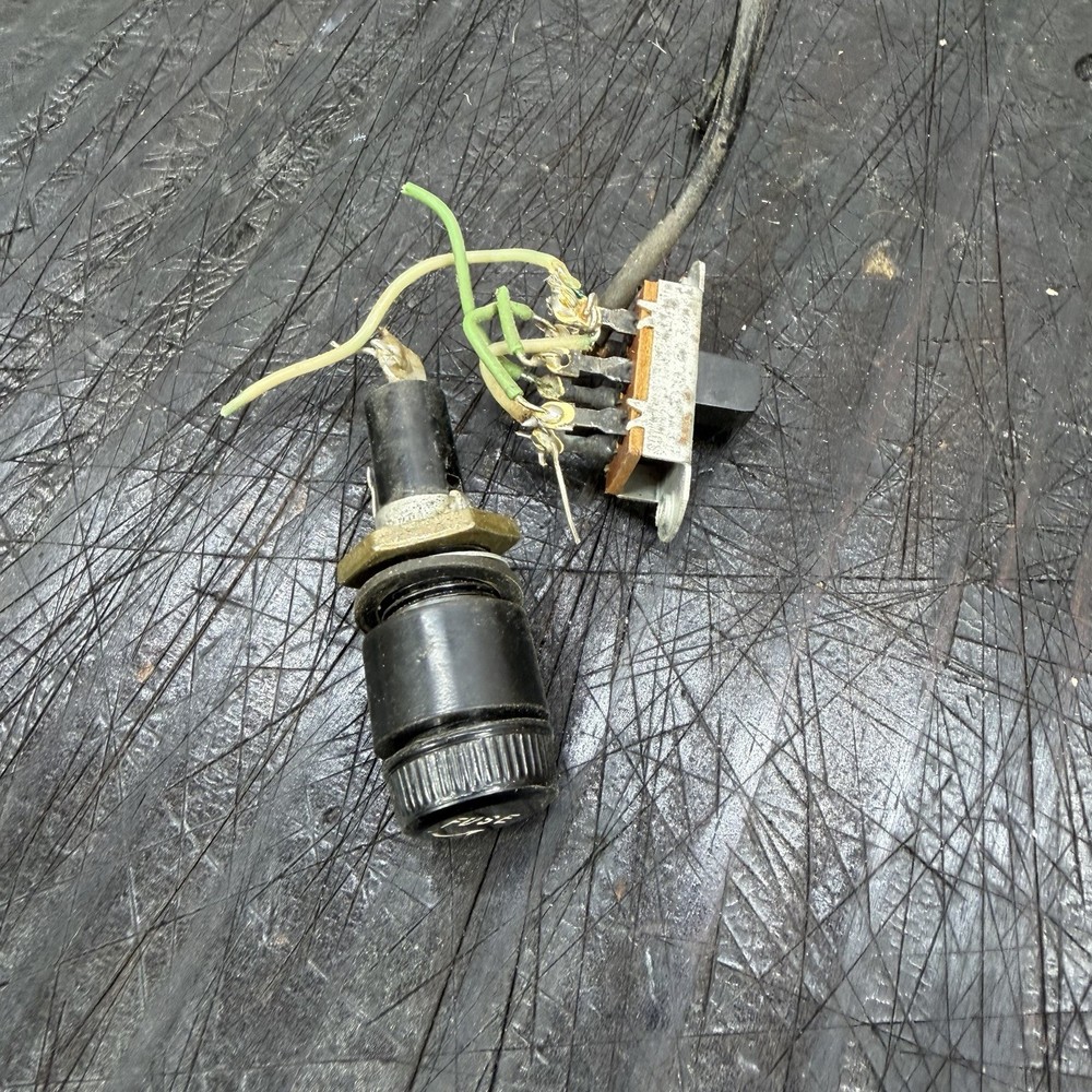 Full Part-out Heathkit AA-100 Tube Amp – Fuse Housing And Cap & Switch