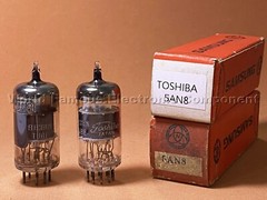 1pcs – TOSHIBA 5AN8 Vacuum Tube NOS NIB