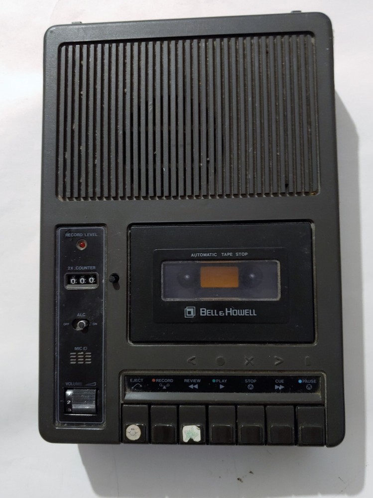 VTG – Bell & Howell Cassette Tape Recorder Model 3179A -For PARTS or REPAIR ONLY