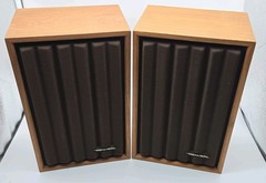 Realistic Minimus-4 Wood Speakers Walnut Bookshelf Radio Shack Tandy 8 Ohm VTG