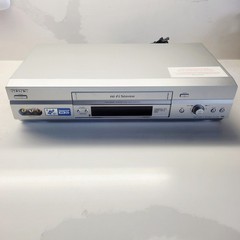 Vintage 2004-2005 Sony SLV-N750 Hi-Fi Sterio VHS VCR *For Parts Or Repair*