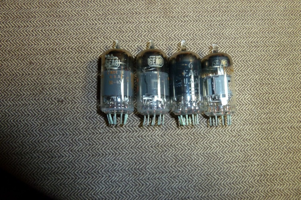 4 – 6EA8 Glass Amplifier Vacuum Tubes Item #328