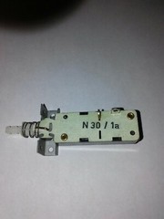 Schadow – N30 1A TV3 Non-Latching Push Switch. Made in US E-42153 Vintage Stereo