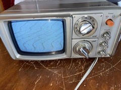 Daytron DT-505 Vintage Portable TV VHF UHF Rare Didn’t Hook To Outside Antenna