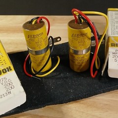 Pair NOS Vintage Aerovox PR 2-275 200 MFD 200 VDC Capacitors