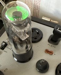 1-NOS Sylvania JAN CHS 6E5 Vacuum Tube – 1950’s Vintage Electron Ray Tuning Eye