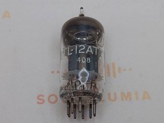 1x Tung-Sol 12AT7 D-getter Original Box – USA 1960s – Strong