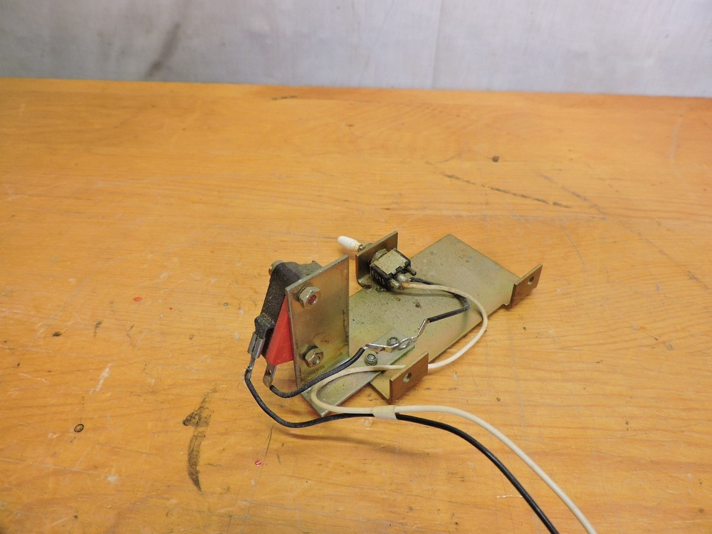 Revox A-77 (S.L.S.) with dolby Reel to Reel Part – Left Dolby/Calibration switch