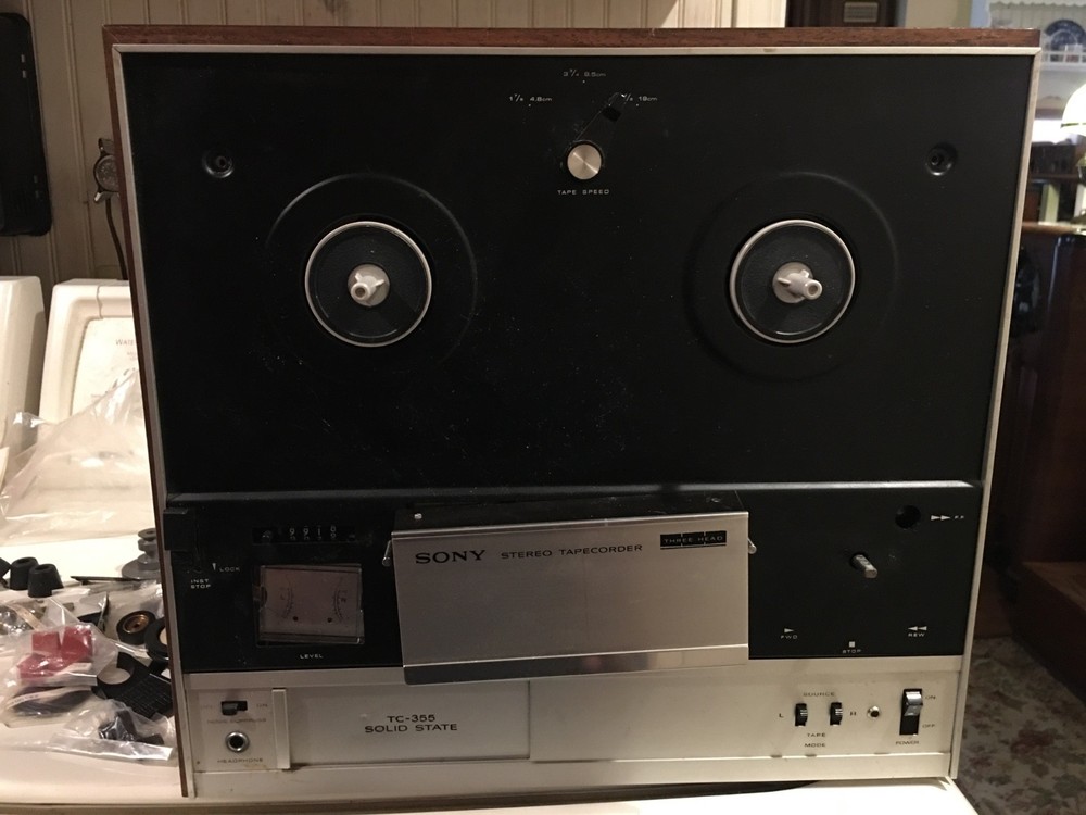 SONY stereo tapecorder three head solid state model TC-355
