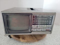 Vintage GE Spacemaker Kitchen Companion TV Radio 7-7150B Monochrome CRT 1986