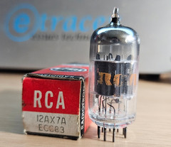12AX7A RCA 14MM GREY PLATE VINTAGE PREAMP TUBE 12AX7 NOS (1969) *eTRACER* #12F