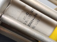 913-3017-00 HI-Q HPD 65/130 N75 Feed -Thru Capacitor 2000pf 5kv 5% 2pcs + Stand