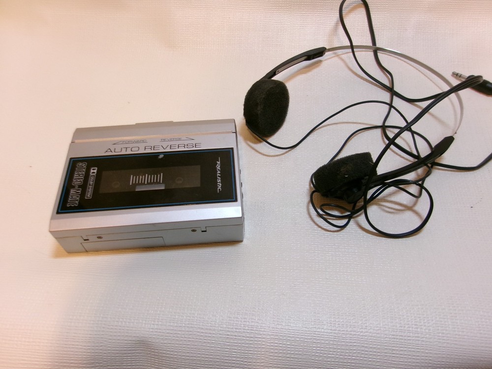 Realistic Stereo-Mate Auto Reverse Cassette Player SCP-19 For Parts