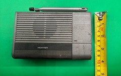 Lot Realistic 12-241 Weather Radio & CD-3000 Battery Pack Case RE
