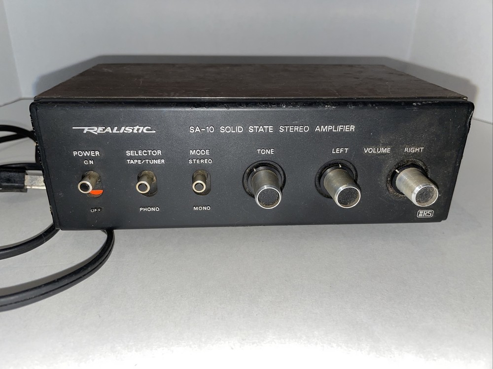 Realistic SA-10 Solid State Stereo Amplifier Model 31-1982A Not Tested