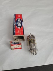 Lot 9 International/Ray Electronic Tubes w BOXES 6AQ5, 6LN8, 6CL8A, 6CY5 Etc