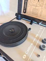 Califone 1410 K Phonograph Works Needs Needle Sounds Good! Solid State