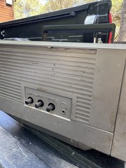 General Electric GE Portable 5″ VHF/UHF/TV/AM/FM Radio 7-7150B Gray