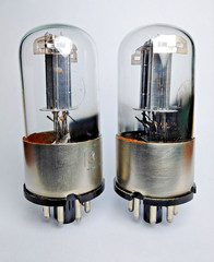 2 pcs NEW 6N8S/6N8M/ 6SN7/ 1578 Metal Base MELZ Tubes 03.1954 Matched Pair