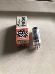 Vintage GE Electronic Tube 12CA5 NOS Untested