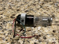 VYNTAGE SYLVANIA 6E5 MAGIC EYE AMP TUBE BRIGHT WITH SOCKET