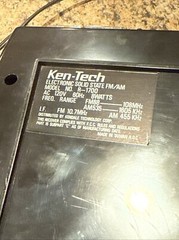 Vintage Ken-Tech R-1700, AM/FM Alarm Clock Radio. Works.