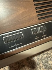 Vintage Ken-Tech R-1700, AM/FM Alarm Clock Radio. Works.